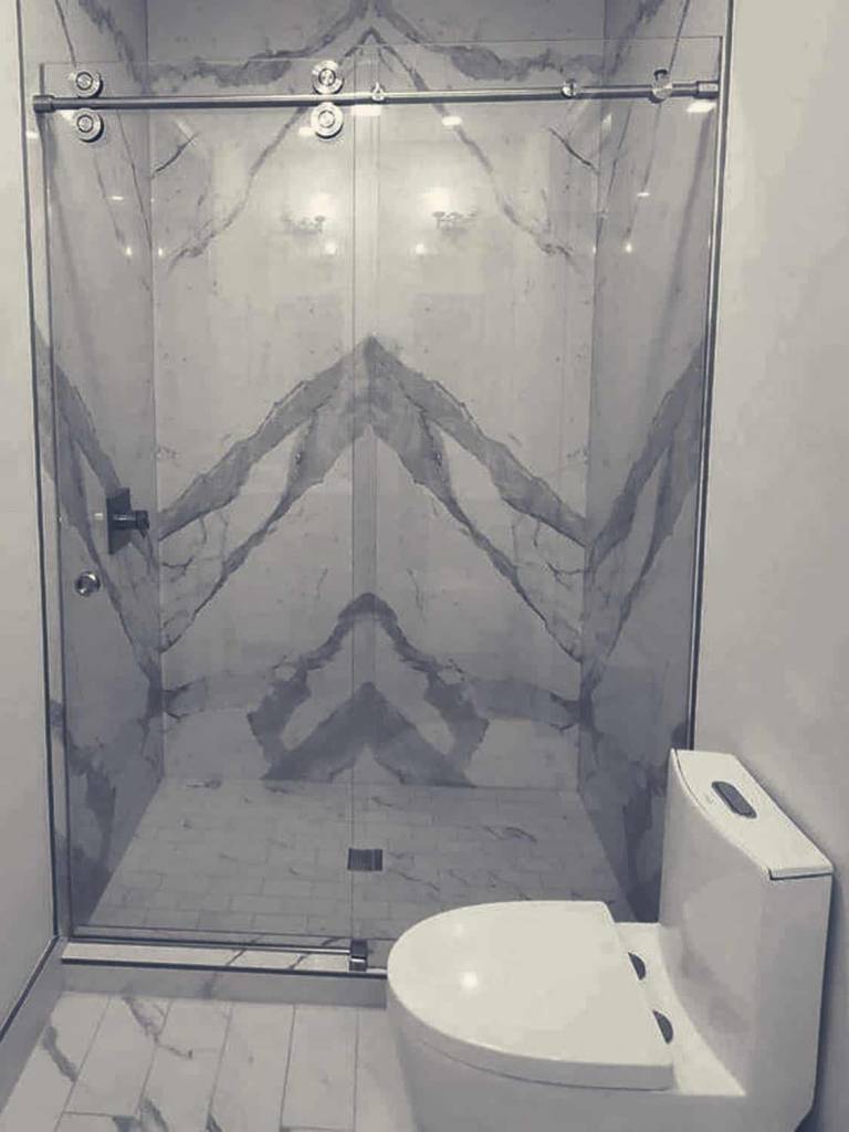 VanGlaze - Stand Sliding Door Shower Glass