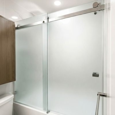 Frameless Sliding bathtub glass door installed by VanGlaze in Metro Vancouver