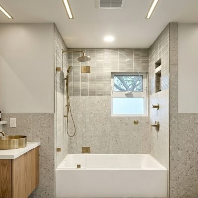 Bathtub Glass Door.