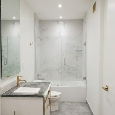Tub Swing door glass